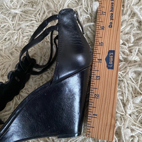 Vince Camuto jeweled wedge sandal, size 9B - Picture 7 of 15